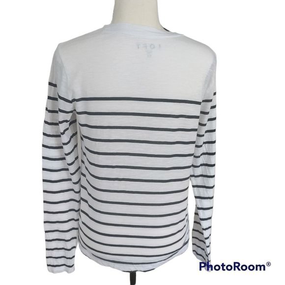 LOFT Tee-shirt - Picture 2 of 4